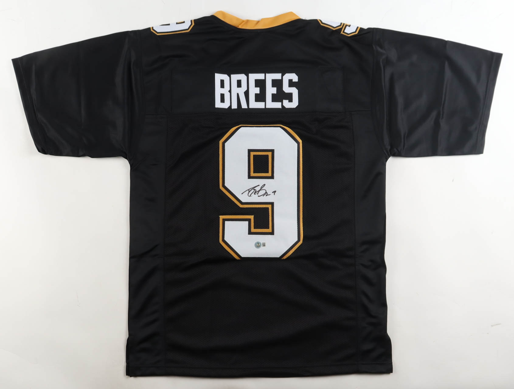 Drew Brees Signed Jersey (Beckett) at PristineAuction.com Drew Brees Signed Jersey (Beckett) at PristineAuction.com