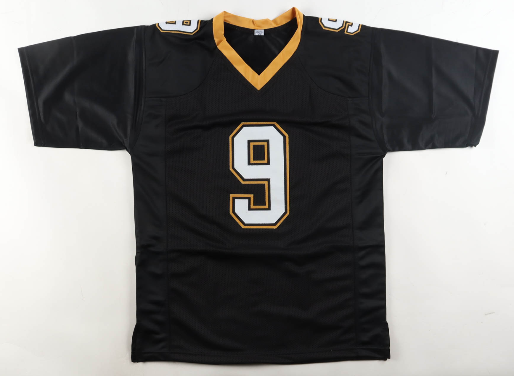 Drew Brees Signed Jersey (Beckett) at PristineAuction.com Drew Brees Signed Jersey (Beckett) at PristineAuction.com