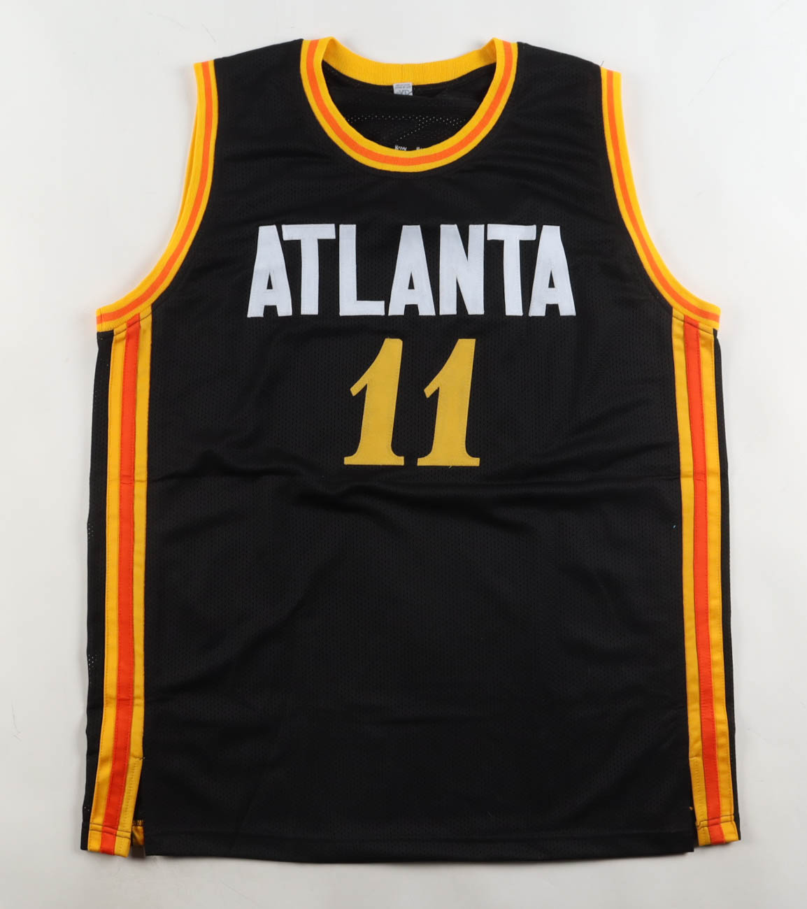 Trae Young Signed Jersey (Beckett) at PristineAuction.com Trae Young Signed Jersey (Beckett) at PristineAuction.com