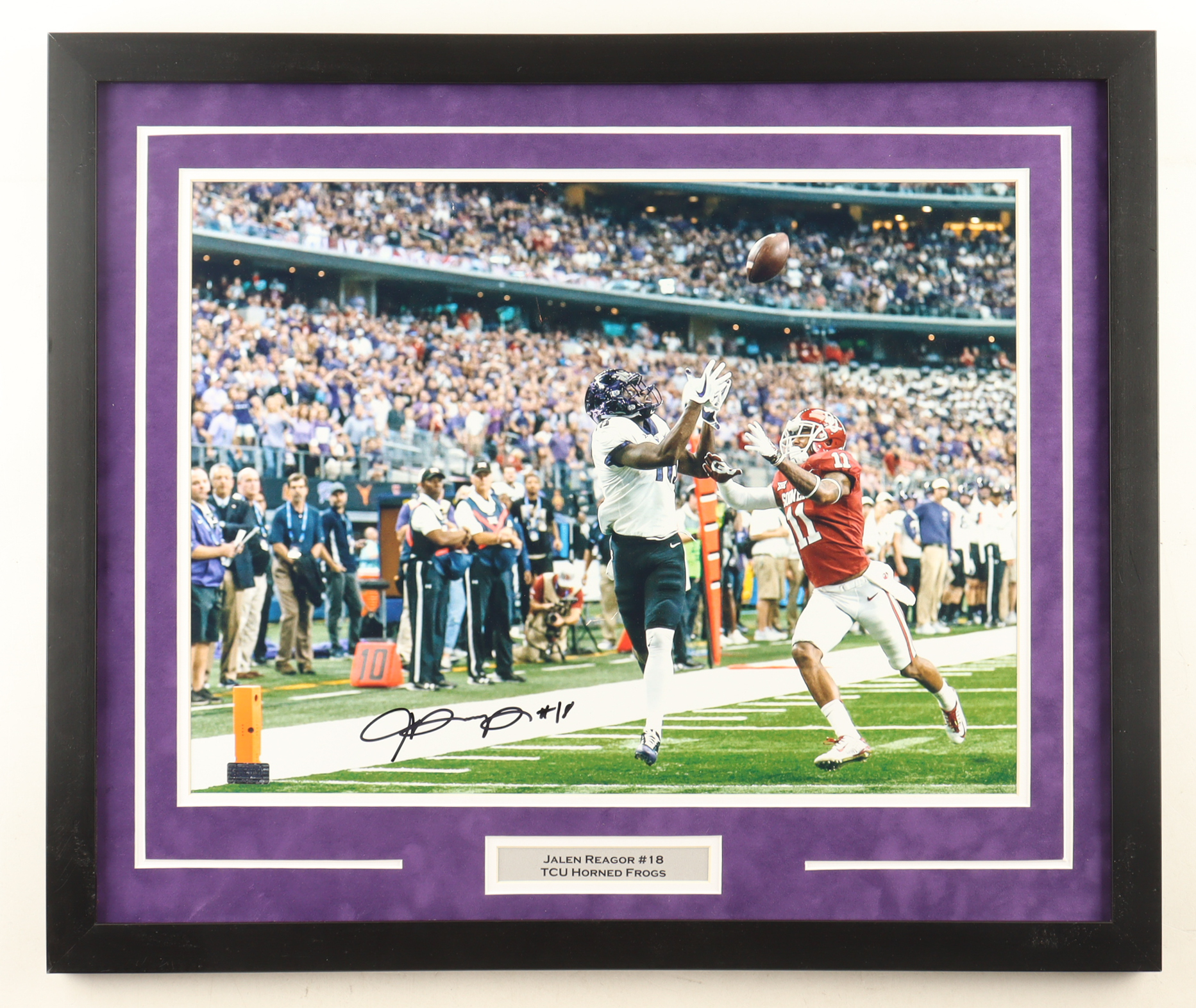 Jalen Reagor Signed TCU Horned Frogs Custom Framed Photo Display (Beckett) at PristineAuction.com Jalen Reagor Signed TCU Horned Frogs Custom Framed Photo Display (Beckett) at PristineAuction.com