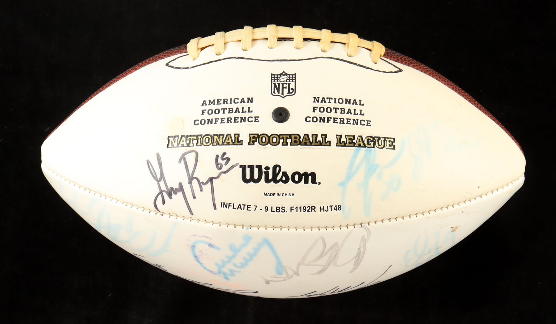 Giants Stars | NFL Football Signed by (16) with Eli Manning, Archie Manning, James Butler (Beckett) at PristineAuction.com Giants Stars | NFL Football Signed by (16) with Eli Manning, Archie Manning, James Butler (Beckett) at PristineAuction.com