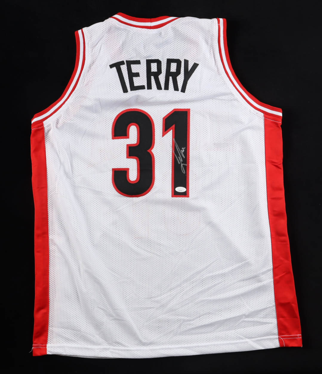 Jason Terry Signed Jersey (JSA) at PristineAuction.com Jason Terry Signed Jersey (JSA) at PristineAuction.com