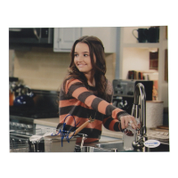 Kaitlyn Dever Signed "Last Man Standing" 8x10 Photo (ACOA) at PristineAuction.com