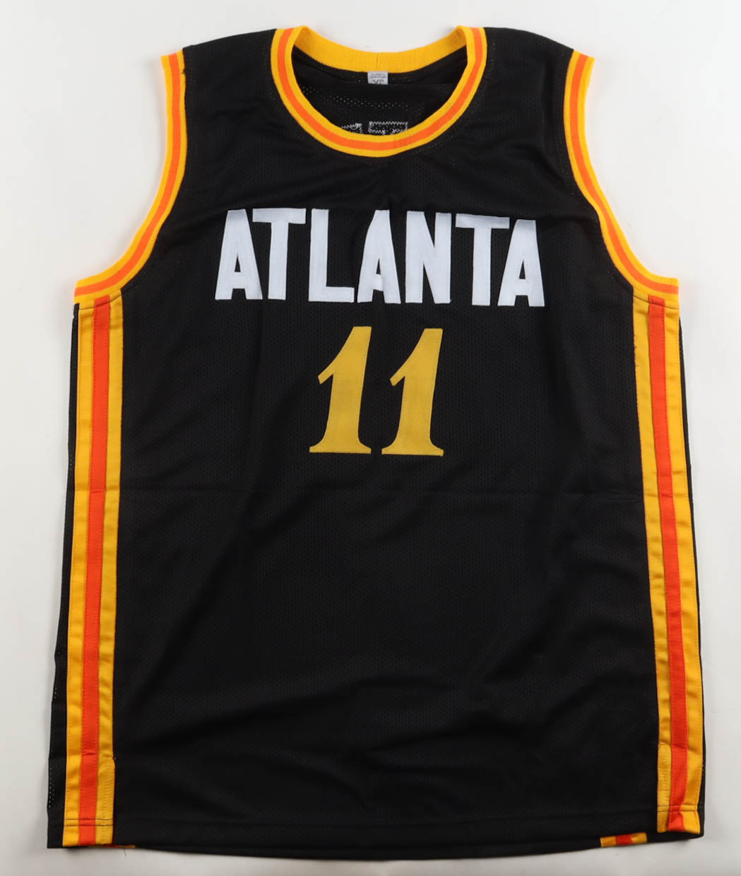 Trae Young Signed Jersey (Beckett) at PristineAuction.com Trae Young Signed Jersey (Beckett) at PristineAuction.com