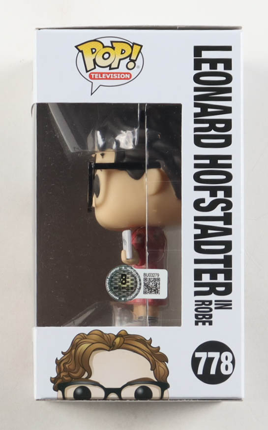 Johnny Galecki Signed "The Big Bang Theory" #778 Leonard Hofstadter In Robe Funko Pop! Vinyl Figure (Beckett) at PristineAuction.com Johnny Galecki Signed "The Big Bang Theory" #778 Leonard Hofstadter In Robe Funko Pop! Vinyl Figure (Beckett) at PristineAuction.com