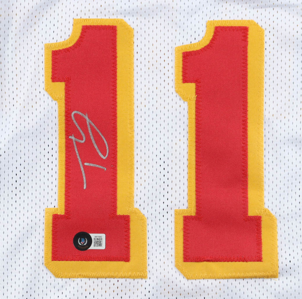 Trae Young Signed Jersey (Beckett) at PristineAuction.com Trae Young Signed Jersey (Beckett) at PristineAuction.com