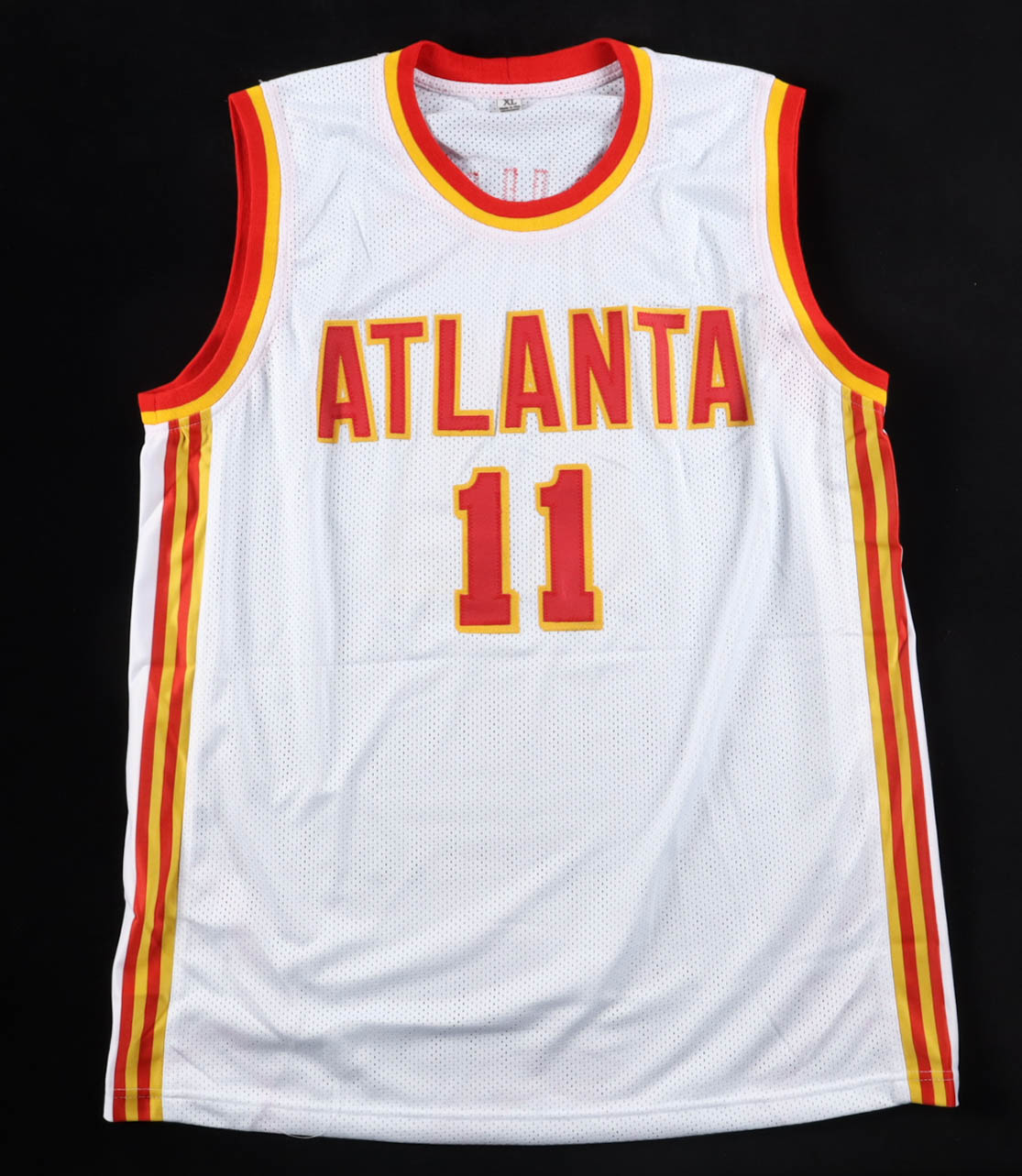 Trae Young Signed Jersey (Beckett) at PristineAuction.com Trae Young Signed Jersey (Beckett) at PristineAuction.com