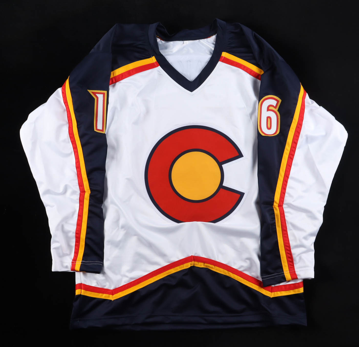 Taylor Makar Signed Jersey (Beckett) at PristineAuction.com Taylor Makar Signed Jersey (Beckett) at PristineAuction.com