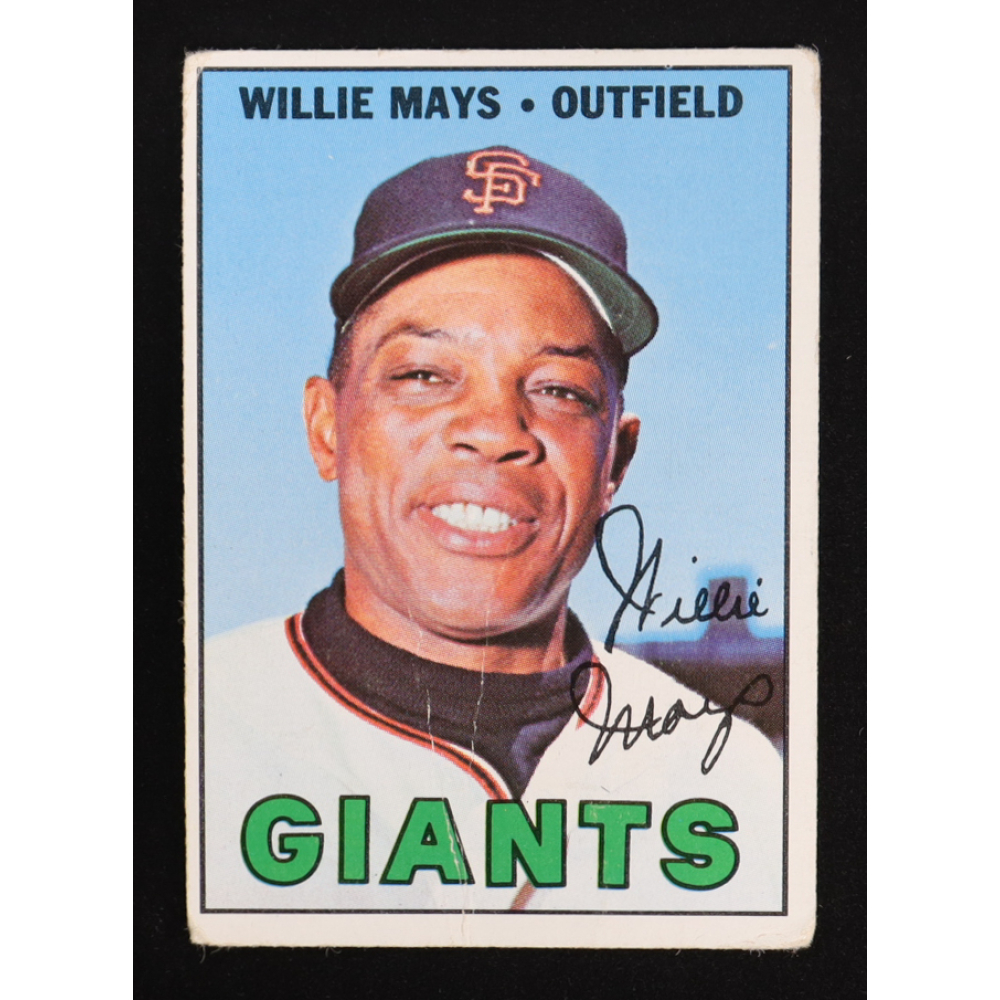 Willie Mays 1967 Topps #200 at PristineAuction.com