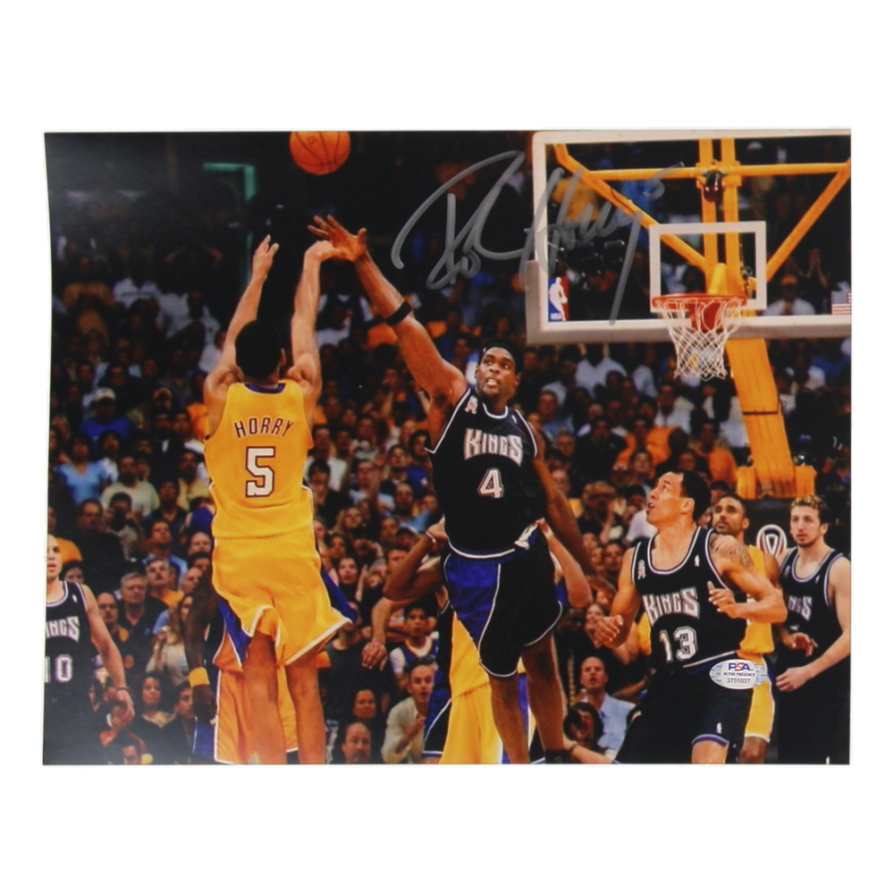 Robert Horry Signed Lakers 11x14 Photo (PSA) at PristineAuction.com