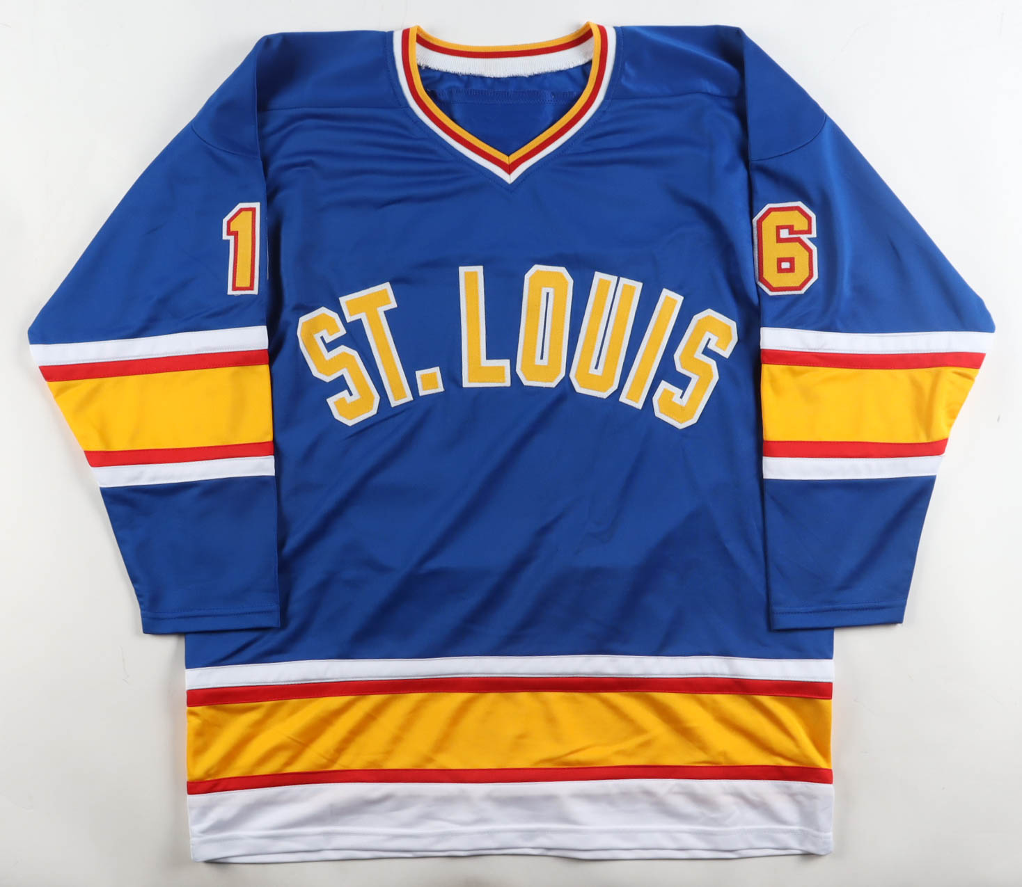 Brett Hull Signed Jersey Inscribed "HOF 09" (Beckett) at PristineAuction.com Brett Hull Signed Jersey Inscribed "HOF 09" (Beckett) at PristineAuction.com