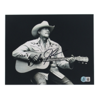 Alan Jackson Signed 8x10 Photo (Beckett) at PristineAuction.com