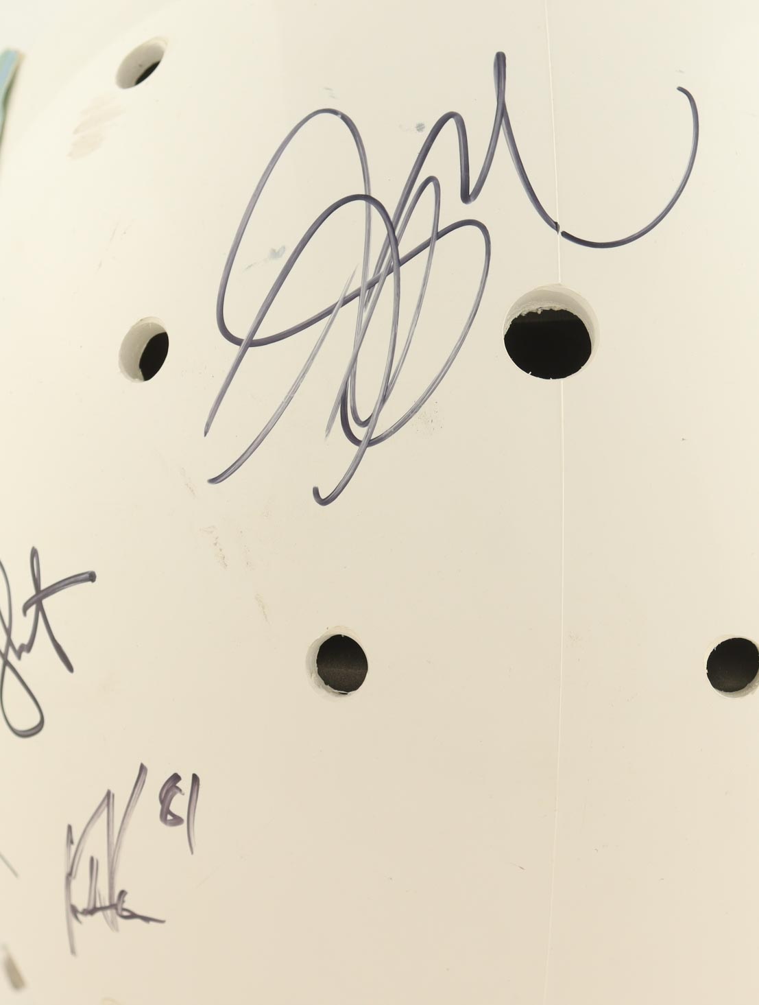 c. 2010 Jets Full-Sized Helmet Signed by (8) with Patrick Turner, Brad Smith, Randy Bullock, Jeff Cumberland (JSA) at PristineAuction.com c. 2010 Jets Full-Sized Helmet Signed by (8) with Patrick Turner, Brad Smith, Randy Bullock, Jeff Cumberland (JSA) at PristineAuction.com