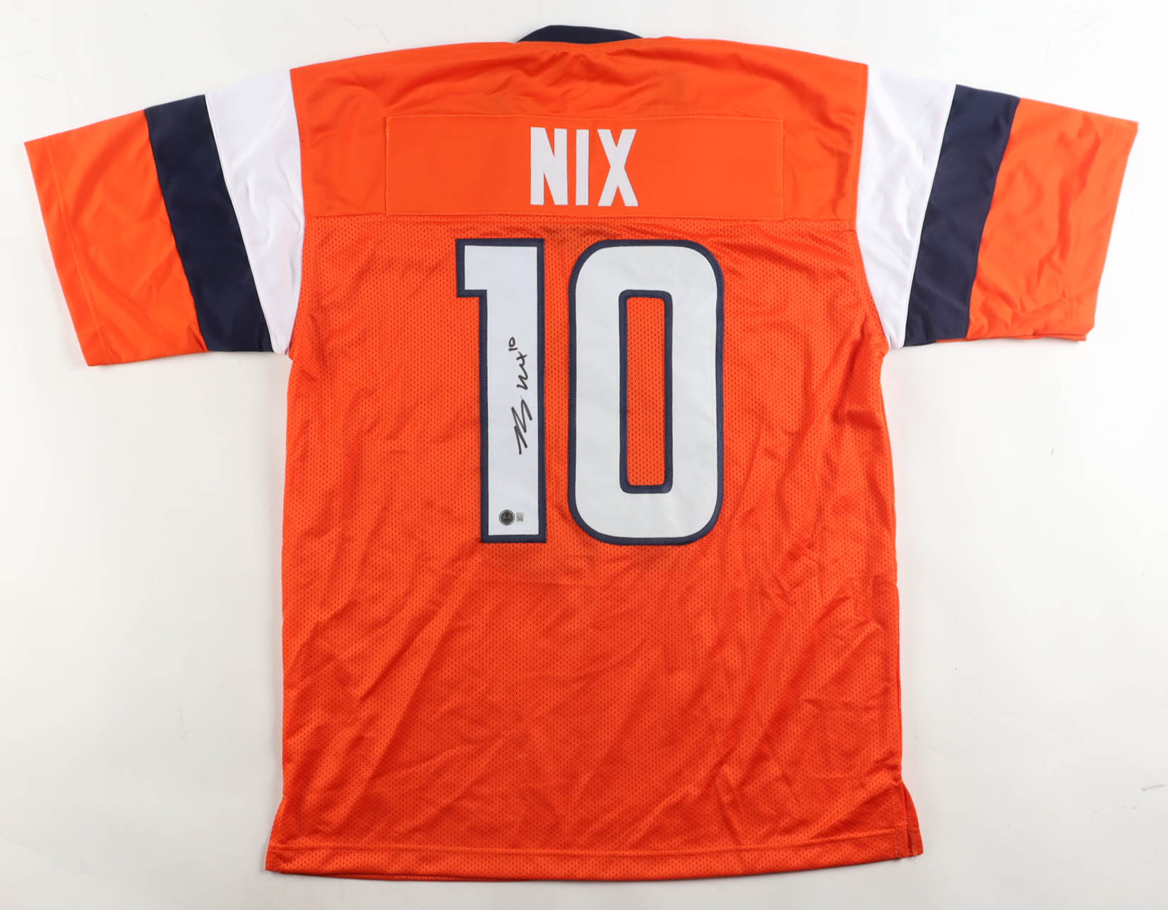 Bo Nix Signed Jersey (Beckett) at PristineAuction.com Bo Nix Signed Jersey (Beckett) at PristineAuction.com