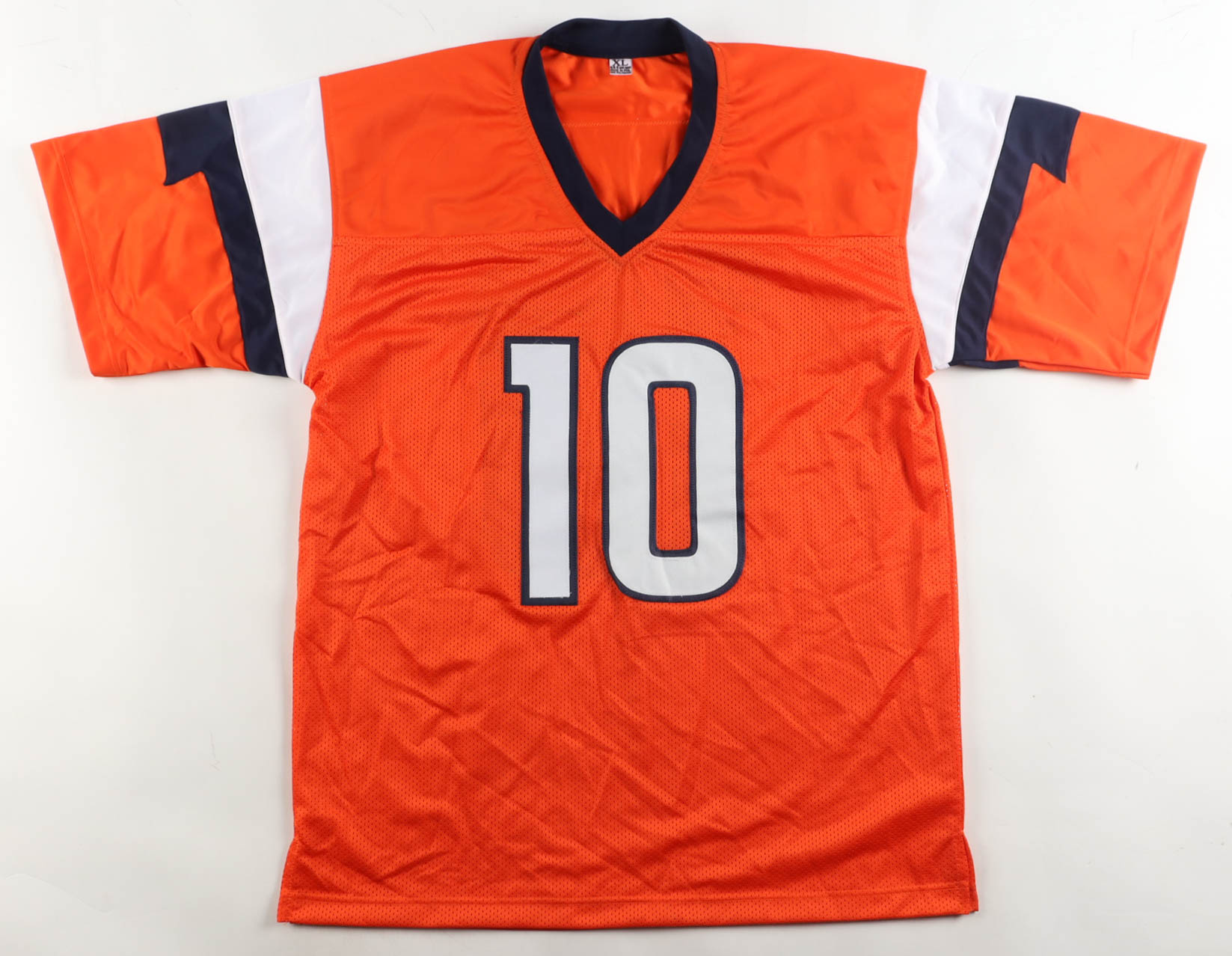 Bo Nix Signed Jersey (Beckett) at PristineAuction.com Bo Nix Signed Jersey (Beckett) at PristineAuction.com