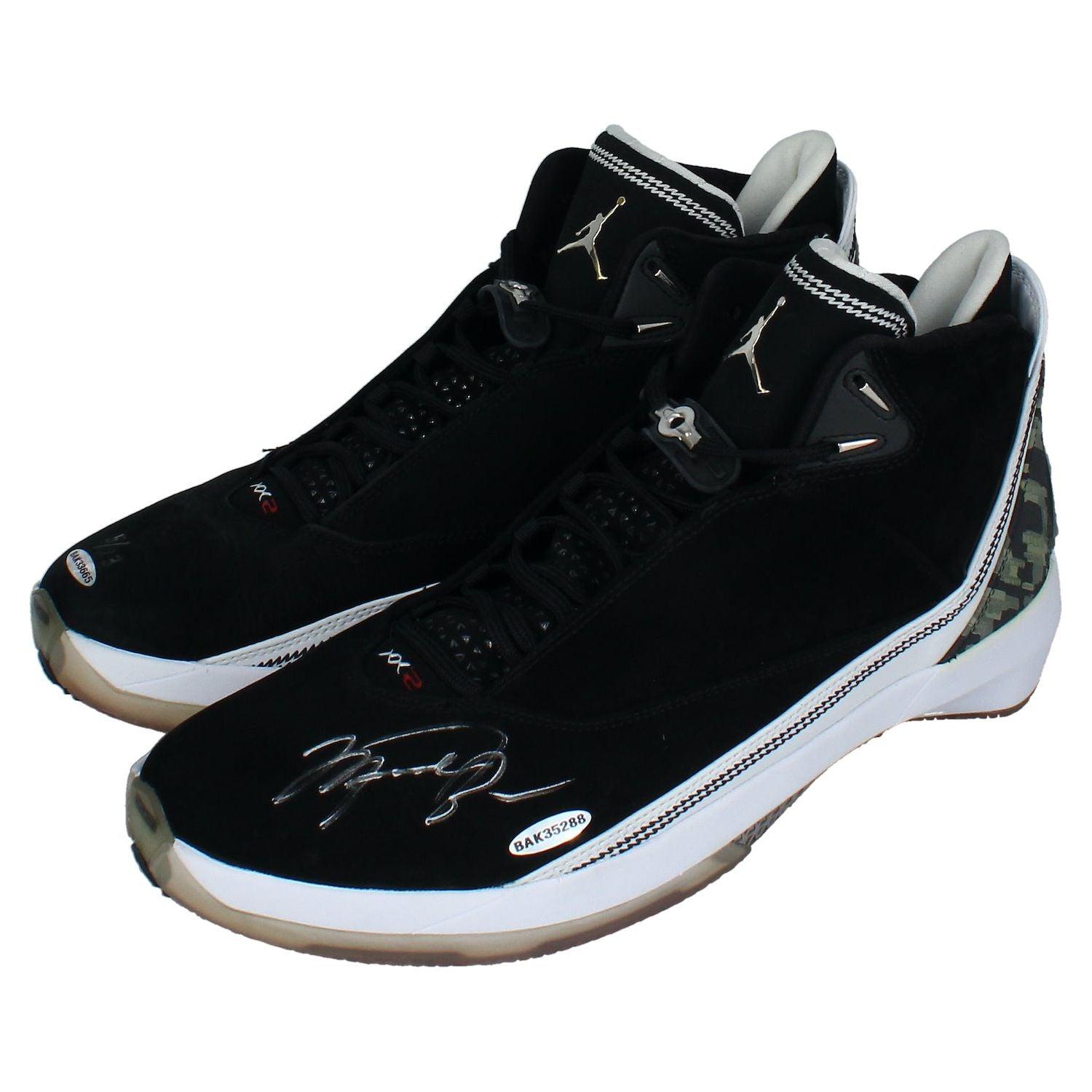Michael Jordan Signed LE Pair of Legacy Edition 1's & 22's Basketball Shoes (UDA & GOAT) at PristineAuction.com Michael Jordan Signed LE Pair of Legacy Edition 1's & 22's Basketball Shoes (UDA & GOAT) at PristineAuction.com