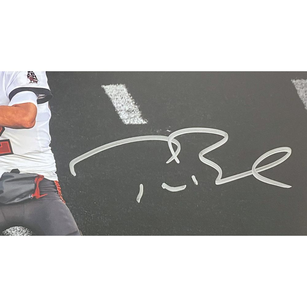 Tom Brady Signed Buccaneers Custom Framed Photo (Fanatics) at PristineAuction.com Tom Brady Signed Buccaneers Custom Framed Photo (Fanatics) at PristineAuction.com
