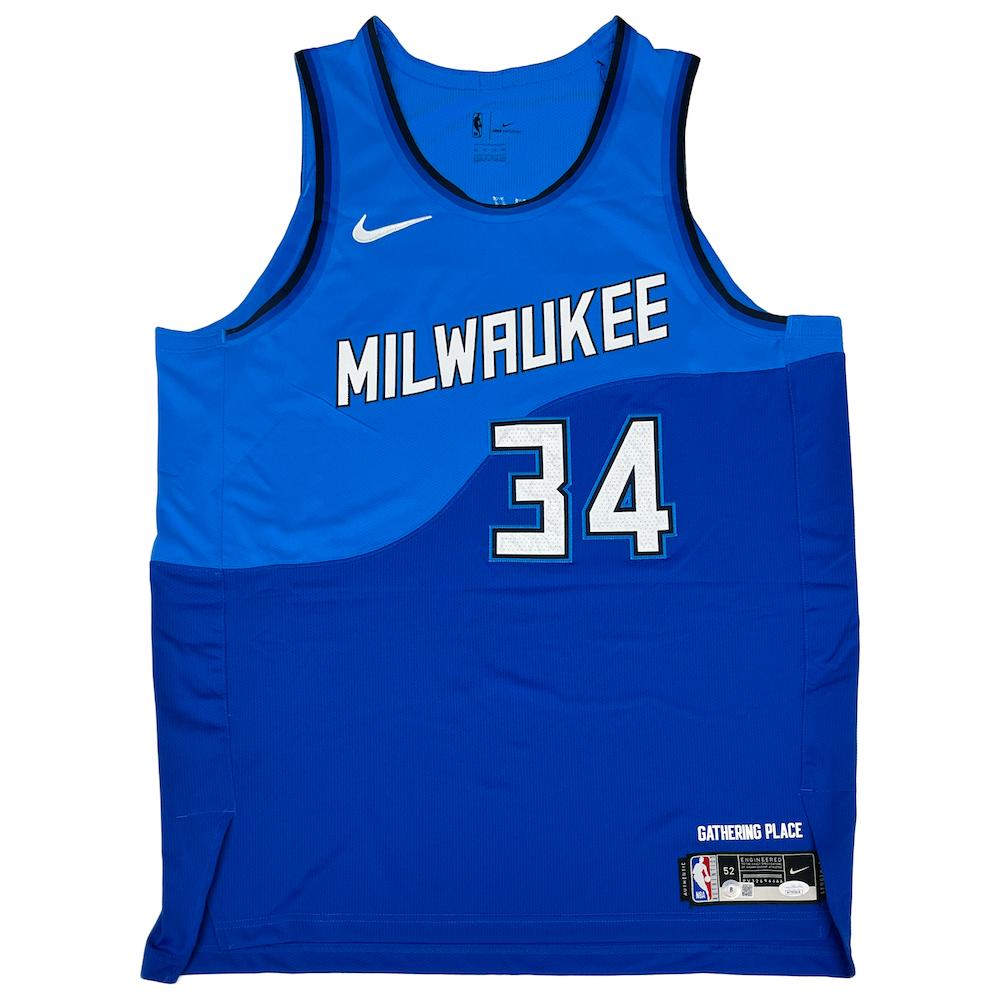 Giannis Antetokounmpo Signed Bucks Jersey (Beckett & JSA & Antetokounmpo) at PristineAuction.com Giannis Antetokounmpo Signed Bucks Jersey (Beckett & JSA & Antetokounmpo) at PristineAuction.com