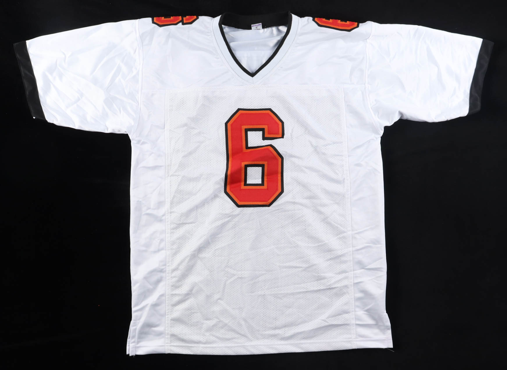 Baker Mayfield Signed Jersey (Beckett) at PristineAuction.com Baker Mayfield Signed Jersey (Beckett) at PristineAuction.com