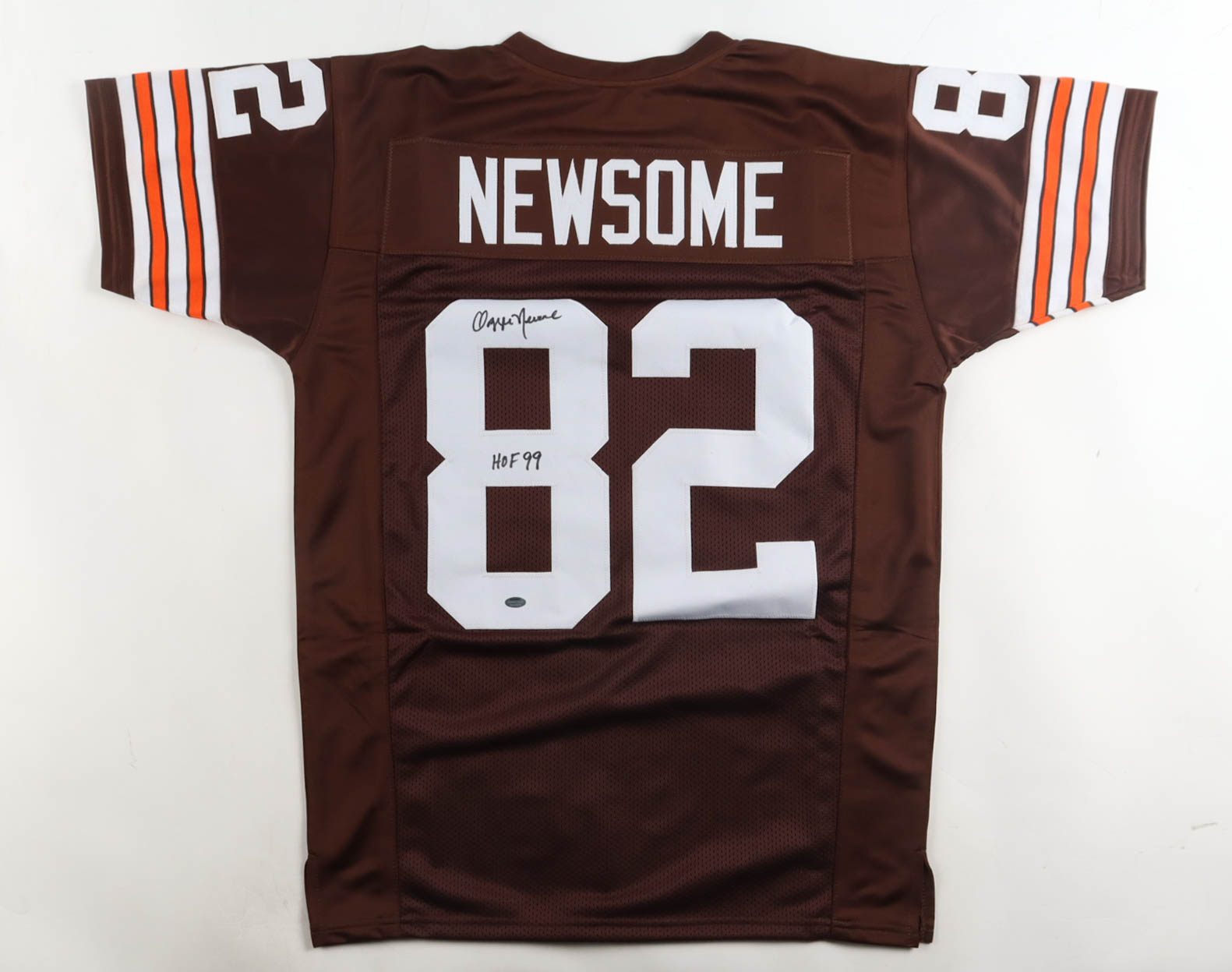 Ozzie Newsome Signed Jersey Inscribed "HOF 99" (Schwartz) at PristineAuction.com Ozzie Newsome Signed Jersey Inscribed "HOF 99" (Schwartz) at PristineAuction.com