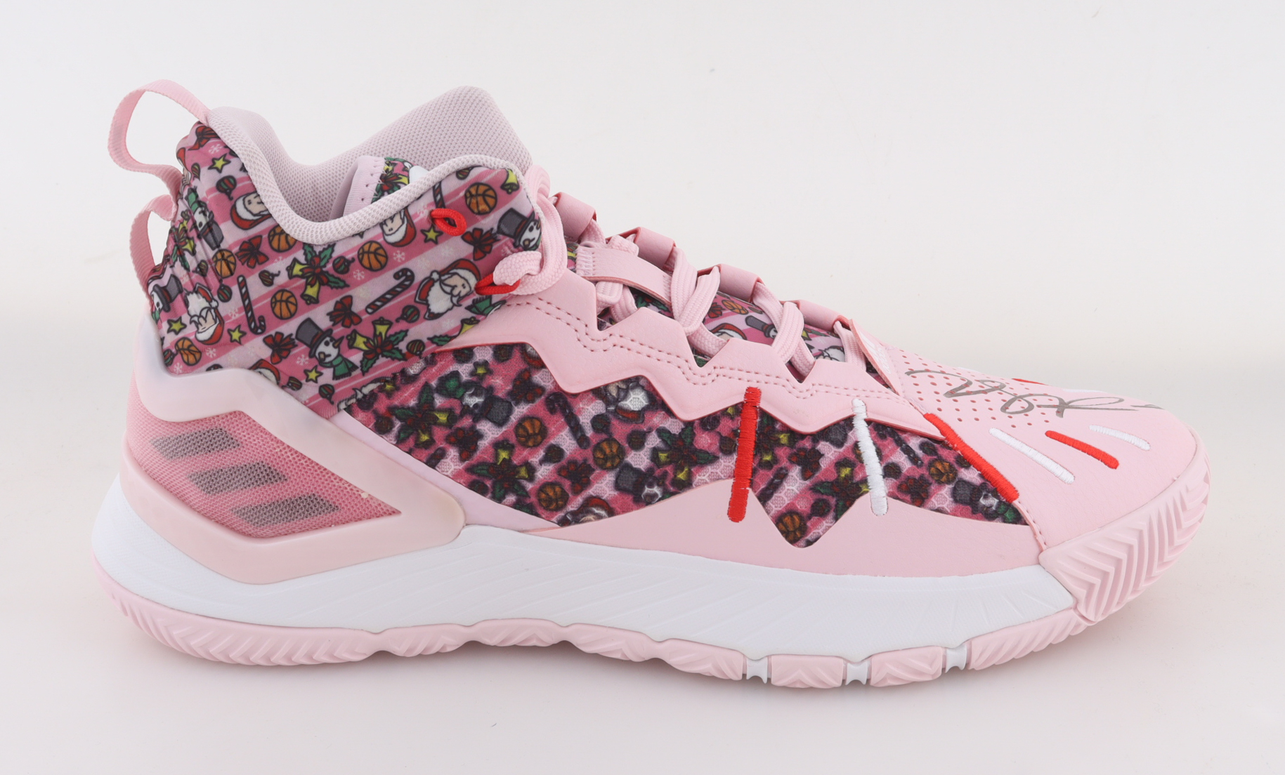 Derrick Rose Signed Adidas Basketball Shoe (JSA) at PristineAuction.com Derrick Rose Signed Adidas Basketball Shoe (JSA) at PristineAuction.com