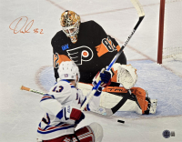 Ivan Fedotov Signed Flyers 11x14 Photo (Beckett) at PristineAuction.com