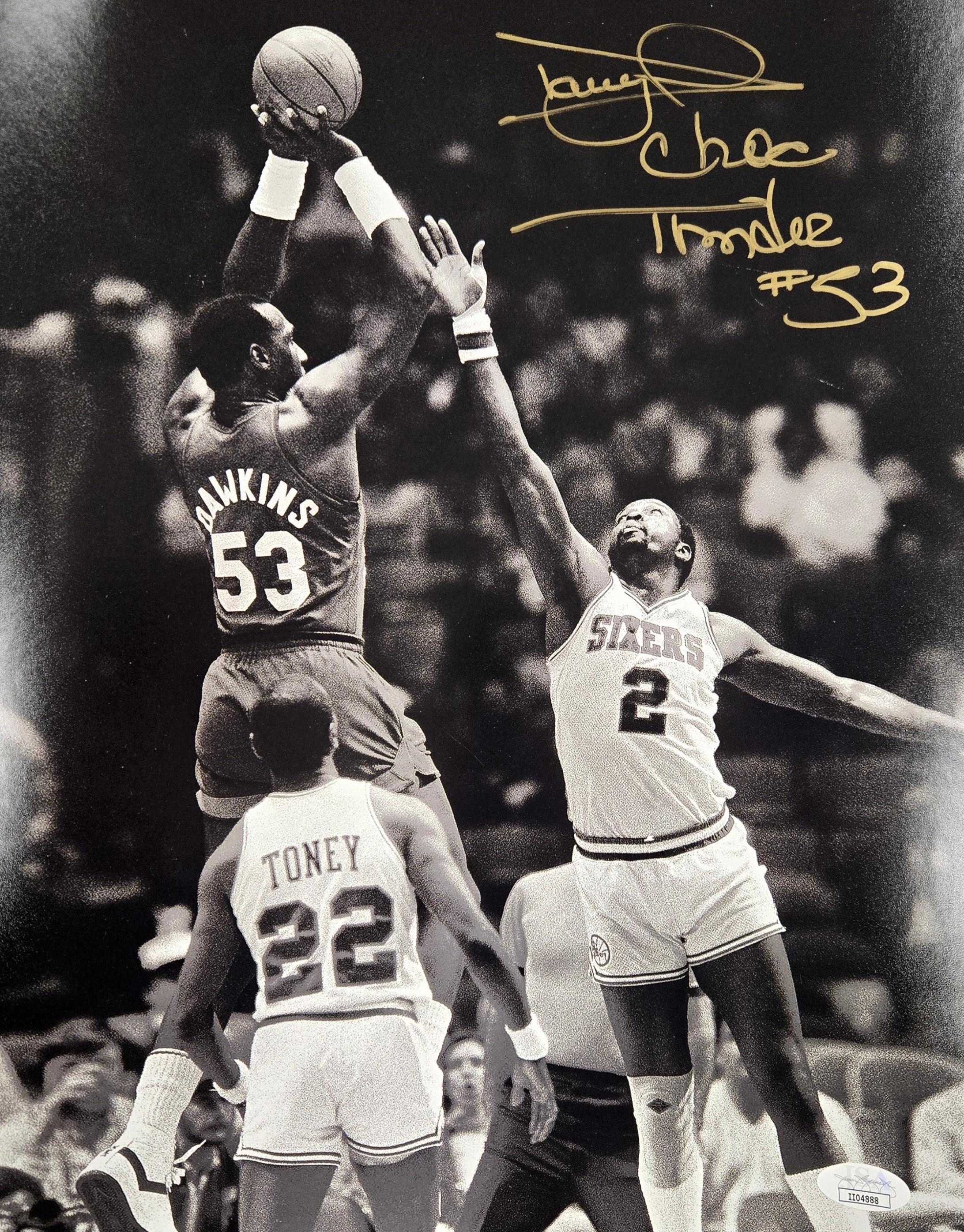 Darryl Dawkins Signed Sixers 11x14 Photo Inscribed "Choc Thunder" (JSA) at PristineAuction.com Darryl Dawkins Signed Sixers 11x14 Photo Inscribed "Choc Thunder" (JSA) at PristineAuction.com