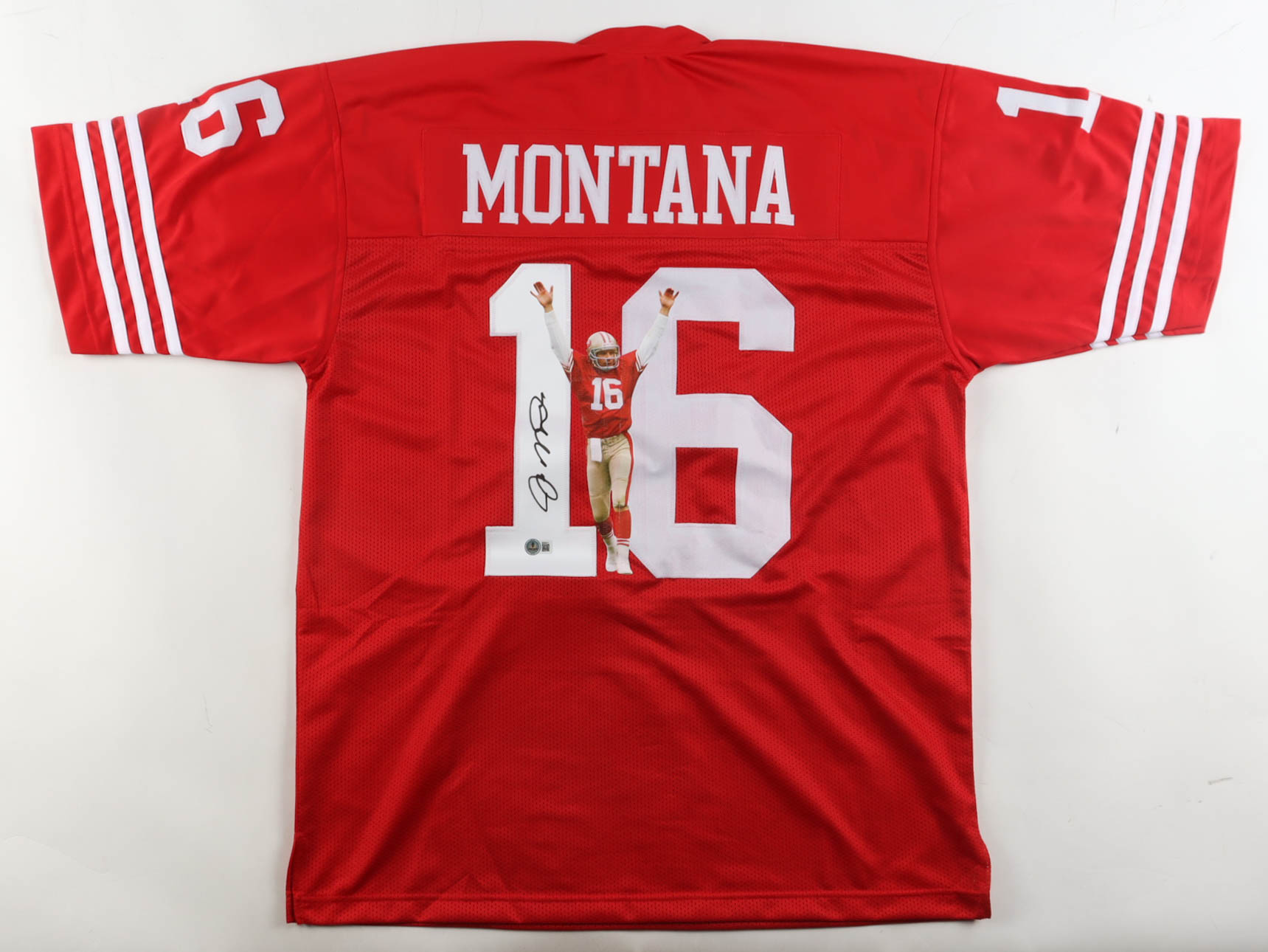 Joe Montana Signed Jersey (Beckett) at PristineAuction.com Joe Montana Signed Jersey (Beckett) at PristineAuction.com