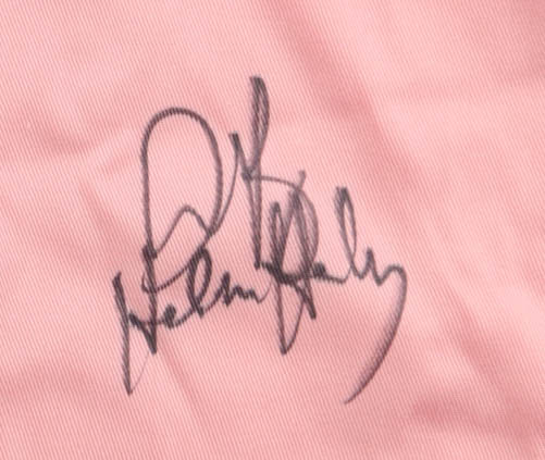 "A League Of Their Own" Rockford Peaches Jersey Cast-Signed & Inscribed By (11) with Geena Davis, Lori Petty, Rosie O'Donnell (Schwartz) at PristineAuction.com "A League Of Their Own" Rockford Peaches Jersey Cast-Signed & Inscribed By (11) with Geena Davis, Lori Petty, Rosie O'Donnell (Schwartz) at PristineAuction.com