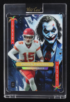 Patrick Mahomes II 2025 Wild Card Jokers Wild Joker Rainbow Foil #SDJWM-PMNh06 #1/1 at PristineAuction.com