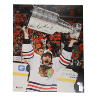 Duncan Keith Signed Blackhawks 16x20 Photo (Schwartz) at PristineAuction.com