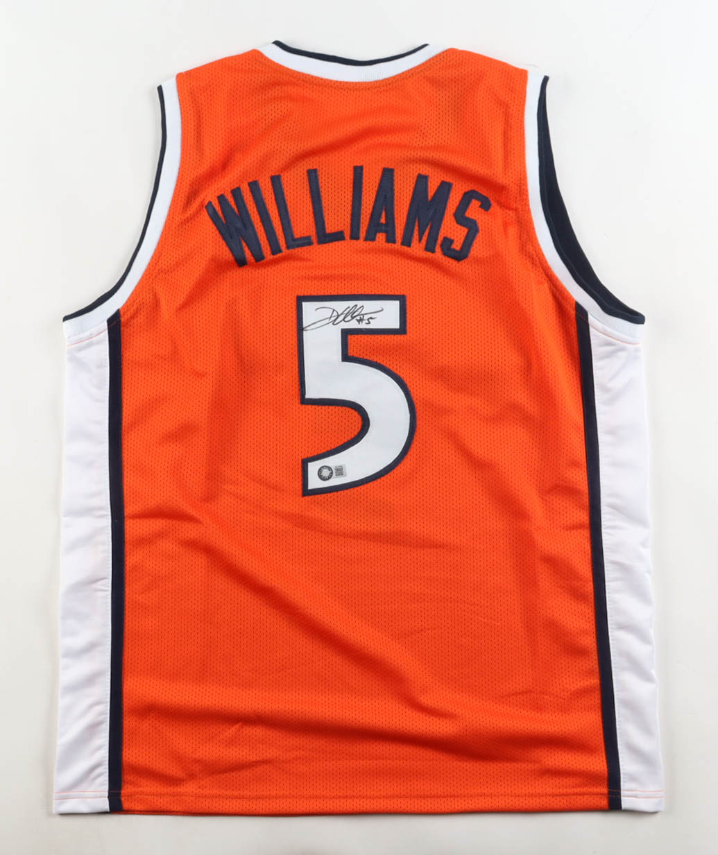 Deron Williams Signed Jersey (Schwartz) at PristineAuction.com Deron Williams Signed Jersey (Schwartz) at PristineAuction.com