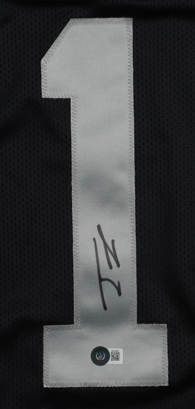 Tre Tucker Signed Jersey (Beckett) at PristineAuction.com Tre Tucker Signed Jersey (Beckett) at PristineAuction.com