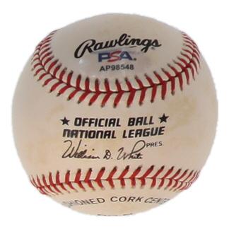 Hank Aaron Signed ONL Baseball (PSA) at PristineAuction.com Hank Aaron Signed ONL Baseball (PSA) at PristineAuction.com