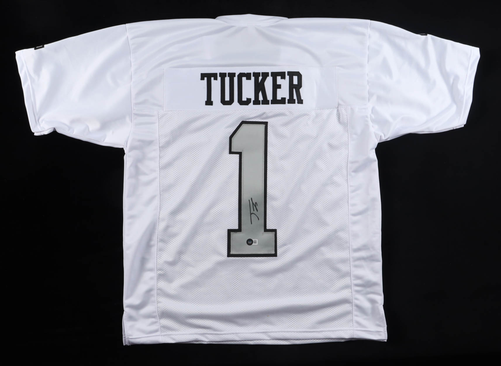 Tre Tucker Signed Jersey (Beckett) at PristineAuction.com Tre Tucker Signed Jersey (Beckett) at PristineAuction.com