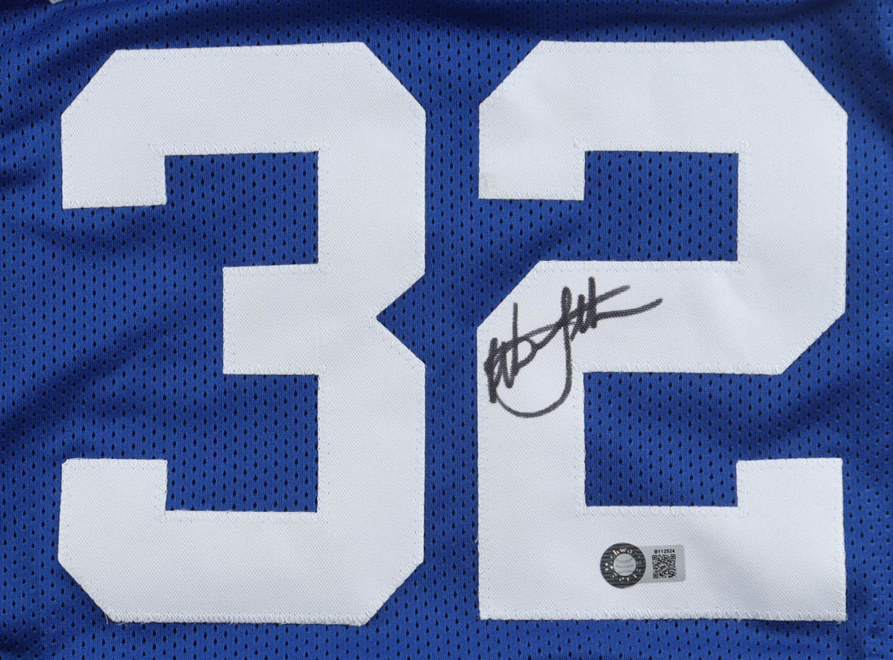 Christian Laettner Signed Jersey (Schwartz) at PristineAuction.com Christian Laettner Signed Jersey (Schwartz) at PristineAuction.com