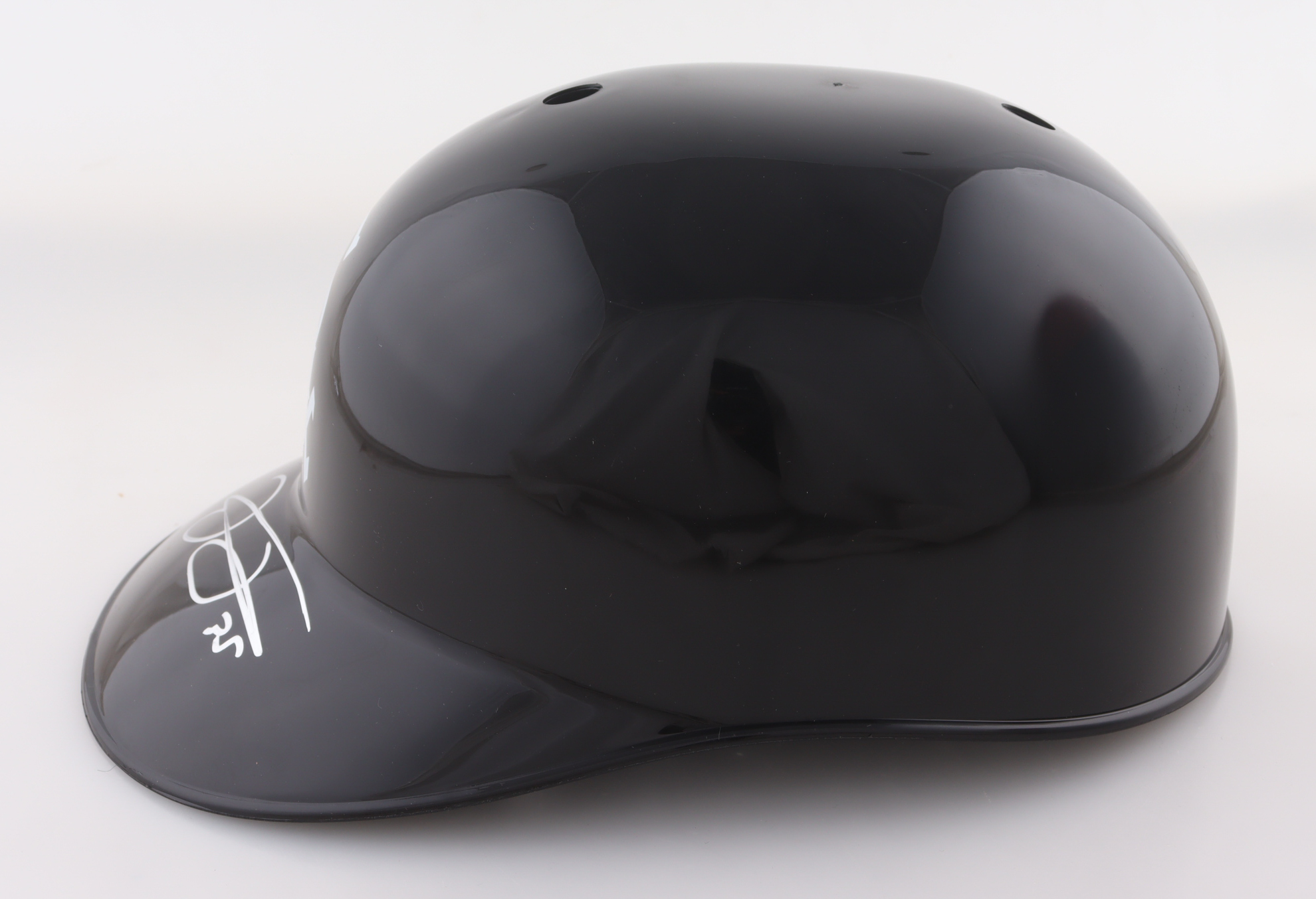 Frank Thomas Signed White Sox Full-Size Batting Helmet (Schwartz) at PristineAuction.com Frank Thomas Signed White Sox Full-Size Batting Helmet (Schwartz) at PristineAuction.com