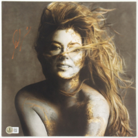 Shania Twain Signed "Queen of Me" Album Flat (Beckett) at PristineAuction.com