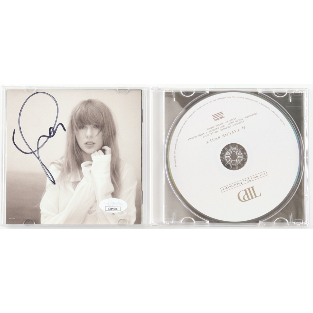 Taylor Swift Signed "The Tortured Poets Department" CD Album Insert (JSA) at PristineAuction.com