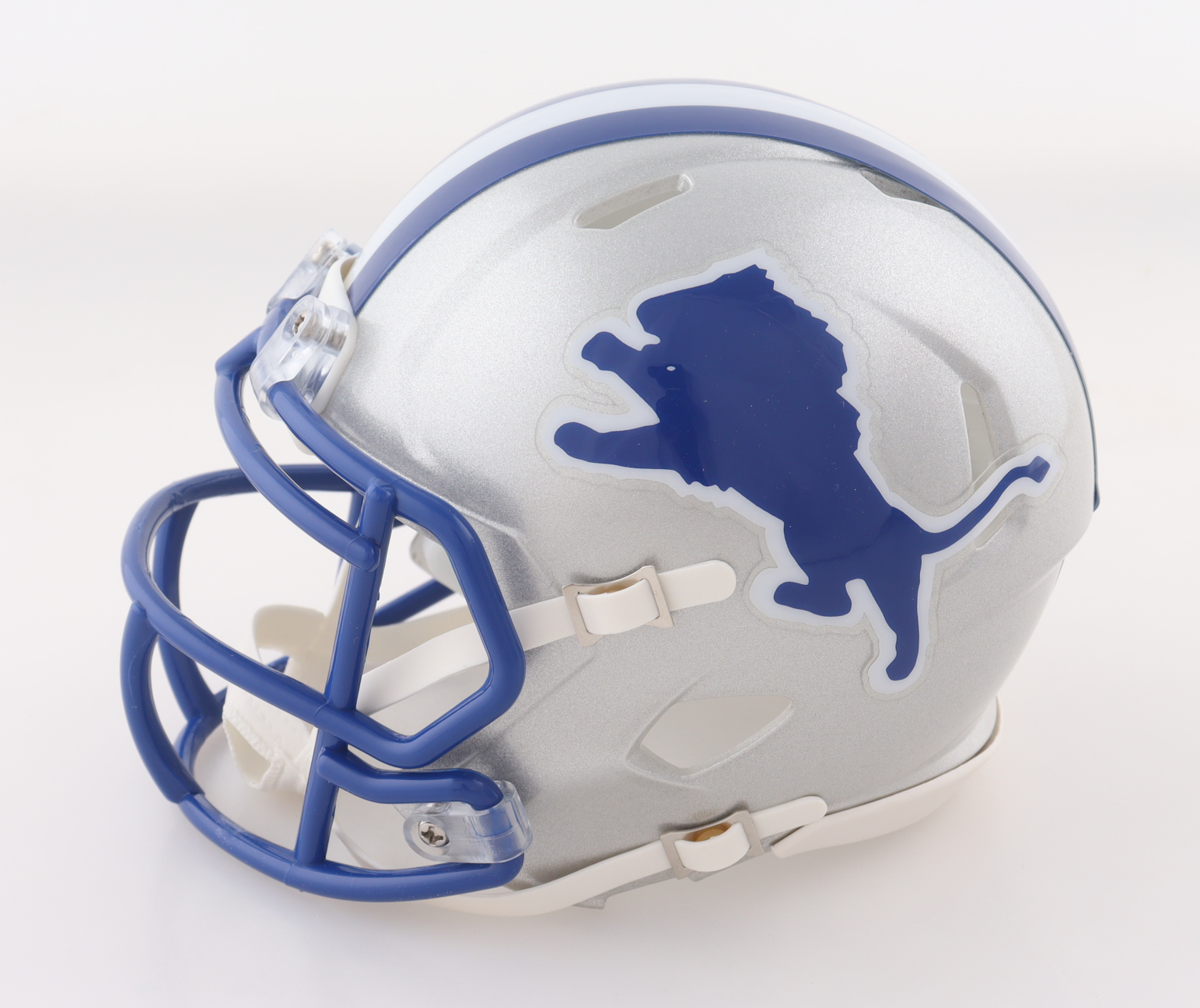 Barry Sanders Signed Lions Throwback Speed Mini Helmet (Schwartz) at PristineAuction.com Barry Sanders Signed Lions Throwback Speed Mini Helmet (Schwartz) at PristineAuction.com