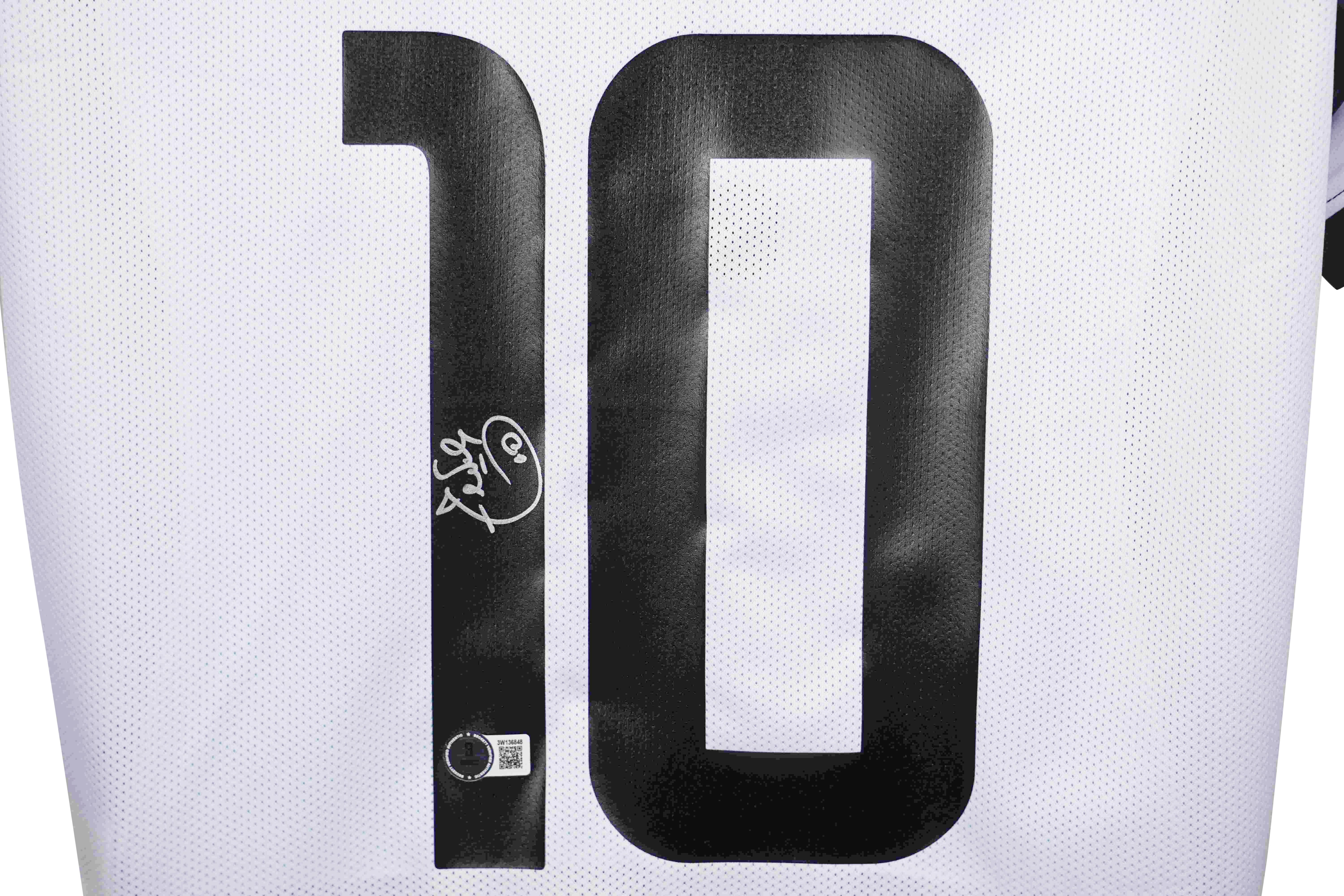 Carlos Tevez Signed Juventus Nike Authentic Jersey (Beckett) at PristineAuction.com Carlos Tevez Signed Juventus Nike Authentic Jersey (Beckett) at PristineAuction.com