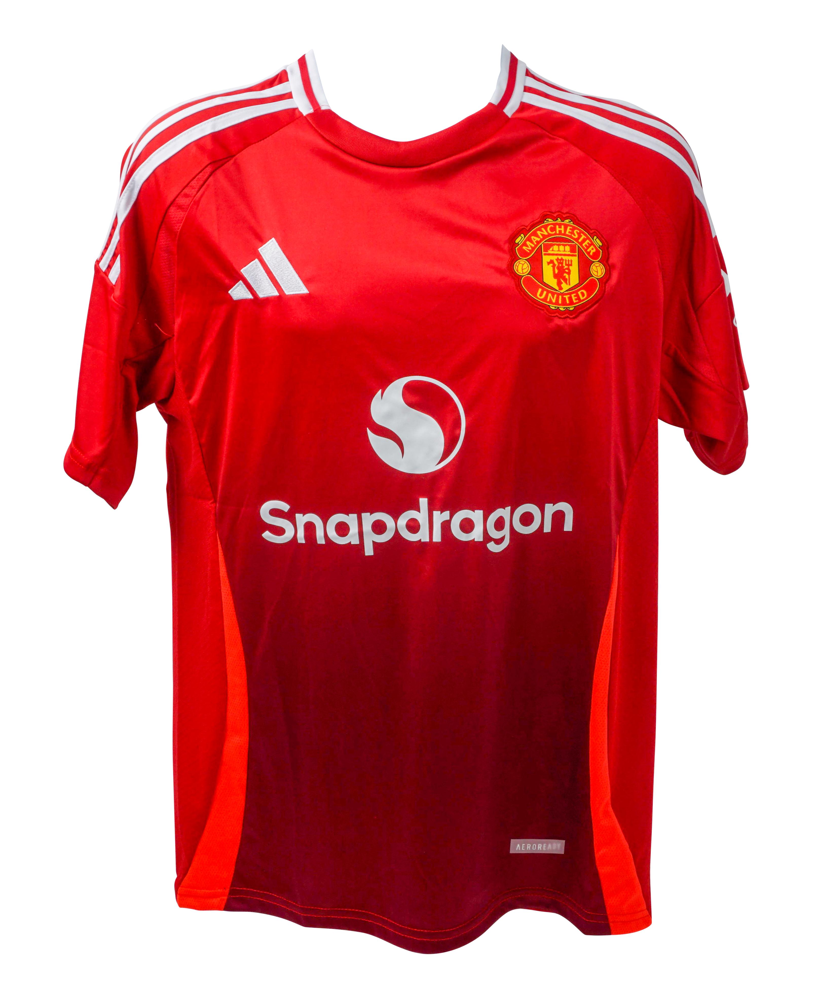 Harry Maguire Signed Manchester United Adidas Authentic Jersey (Beckett) at PristineAuction.com Harry Maguire Signed Manchester United Adidas Authentic Jersey (Beckett) at PristineAuction.com