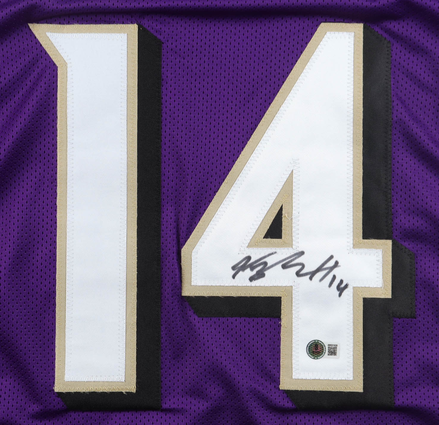 Kyle Hamilton Signed Jersey (Beckett) at PristineAuction.com Kyle Hamilton Signed Jersey (Beckett) at PristineAuction.com