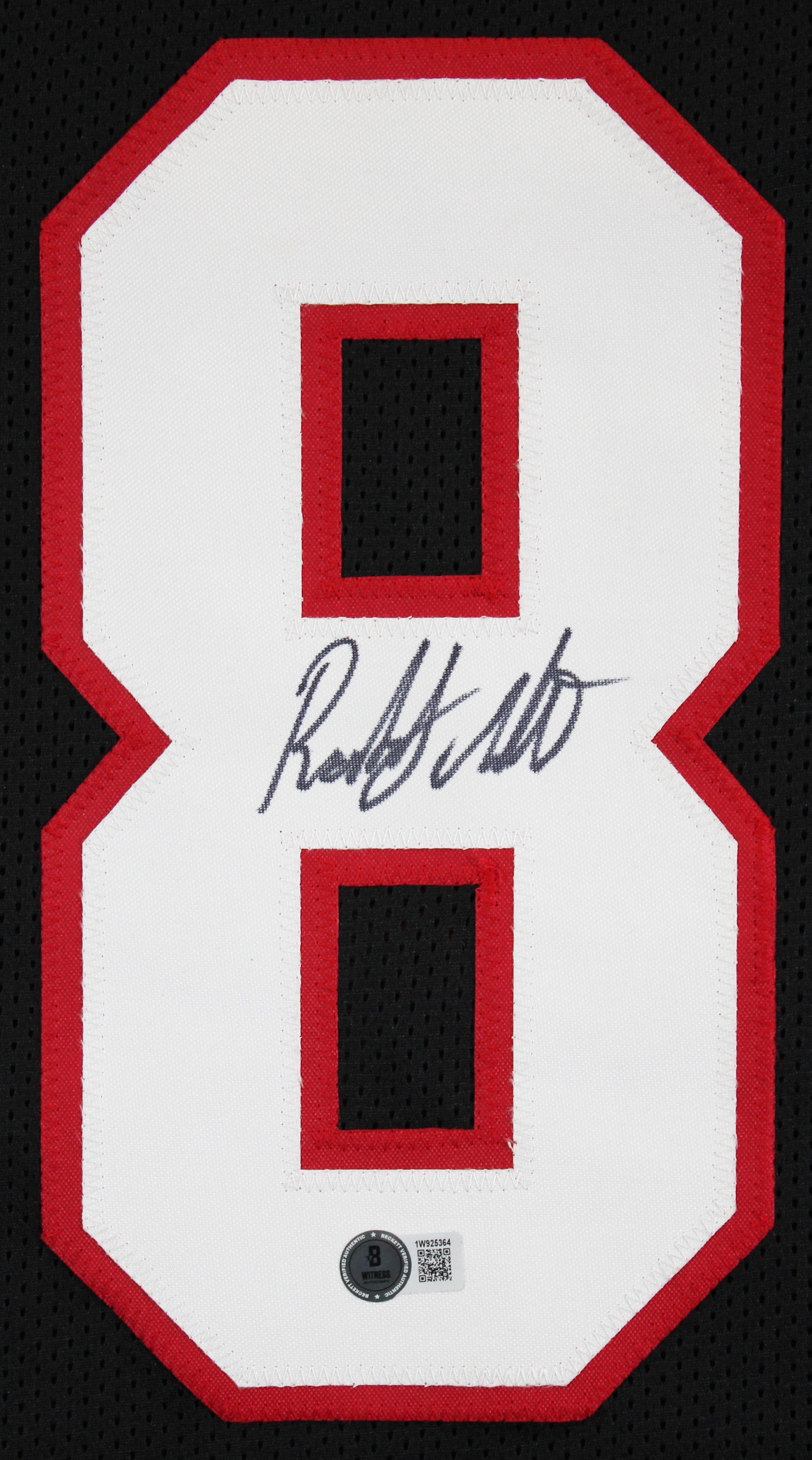 Roddy White Signed Jersey (Beckett) at PristineAuction.com Roddy White Signed Jersey (Beckett) at PristineAuction.com