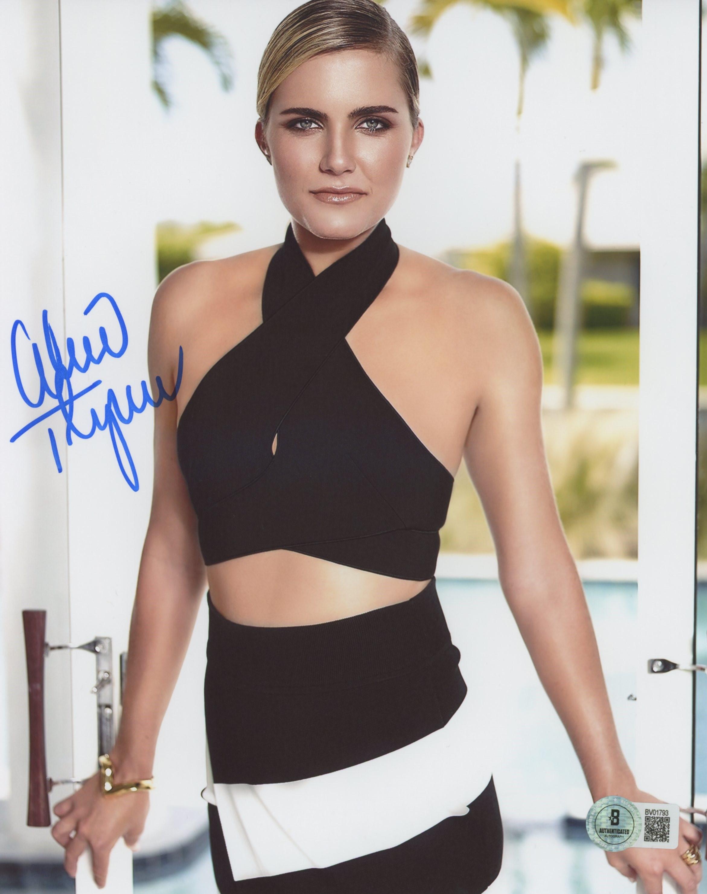 Lexi Thompson Signed 8x10 Photo (Beckett) at PristineAuction.com Lexi Thompson Signed 8x10 Photo (Beckett) at PristineAuction.com