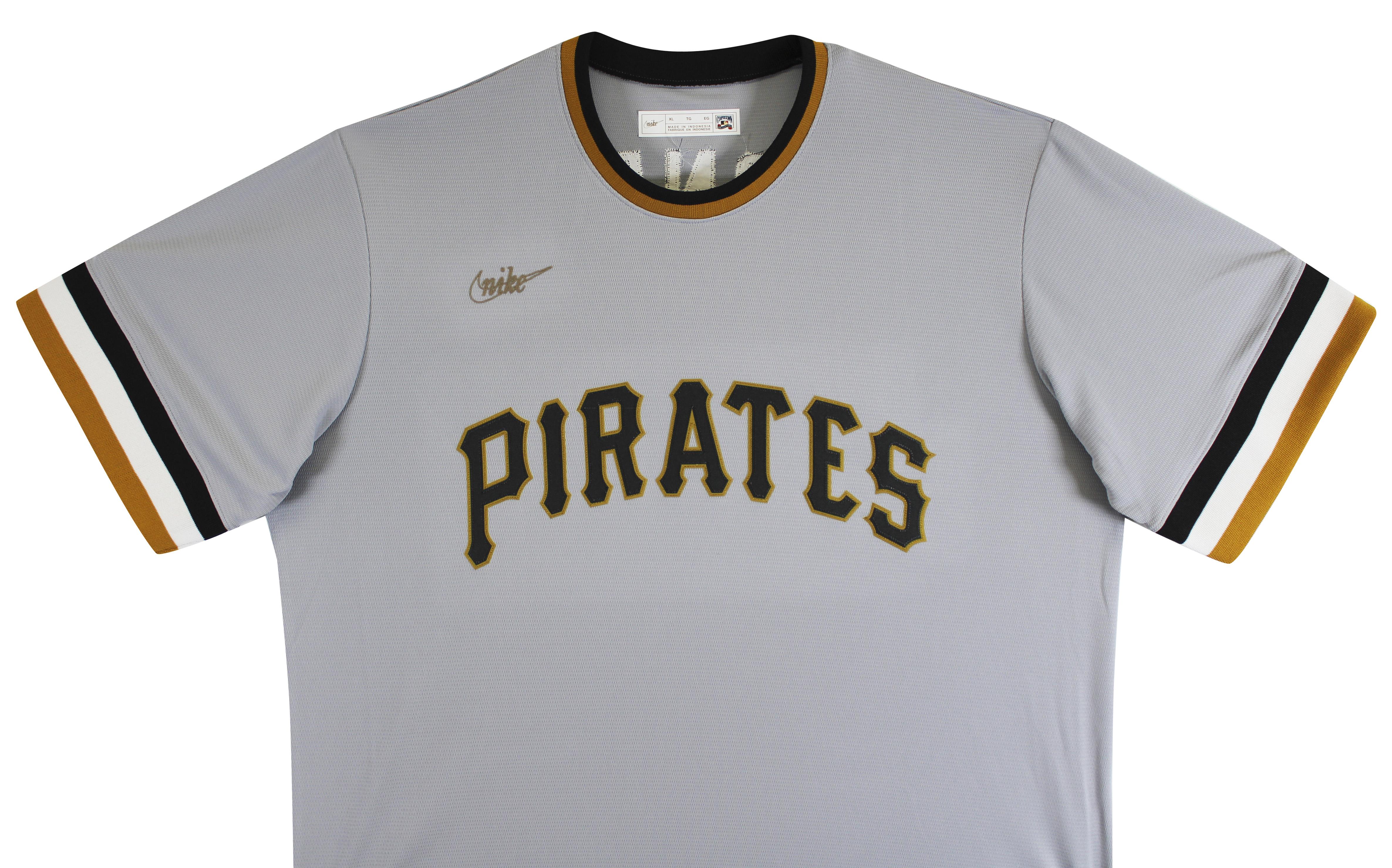 Barry Bonds Signed Pirates Nike Authentic Jersey (JSA) at PristineAuction.com Barry Bonds Signed Pirates Nike Authentic Jersey (JSA) at PristineAuction.com