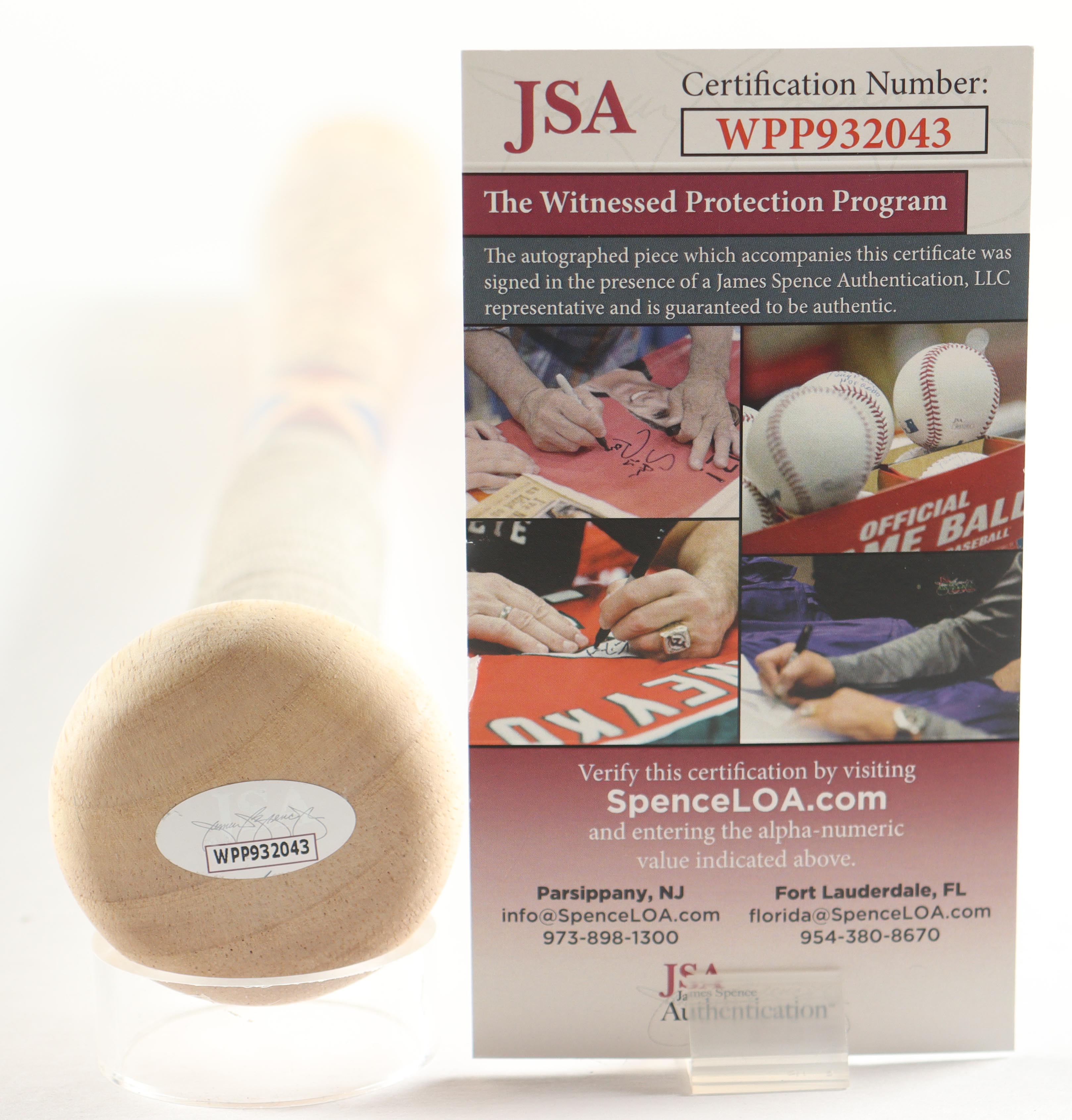 Margot Robbie Signed "Suicide Squad" Harley Quinn Baseball Bat Inscribed "Harley Quinn"(JSA) at PristineAuction.com Margot Robbie Signed "Suicide Squad" Harley Quinn Baseball Bat Inscribed "Harley Quinn"(JSA) at PristineAuction.com