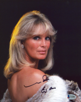 Linda Evans Signed "Dynasty" 8x10 Photo (Beckett) at PristineAuction.com