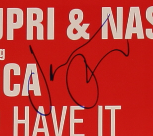 Jermaine Dupri Signed "Big Momma's House" Vinyl Record Album Cover with Vinyl Record (Beckett) at PristineAuction.com Jermaine Dupri Signed "Big Momma's House" Vinyl Record Album Cover with Vinyl Record (Beckett) at PristineAuction.com