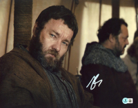 Joel Edgerton Signed "The King" 11x14 Photo (Beckett) at PristineAuction.com